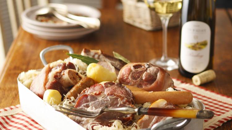 Recipe for traditional Alsace sauerkraut - Vins d'Alsace